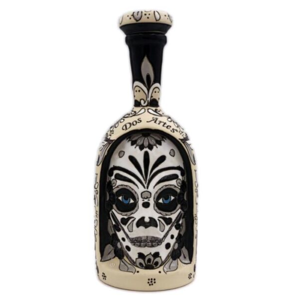 Dos Artes 2019 Calavera Limited Edition Extra Anejo